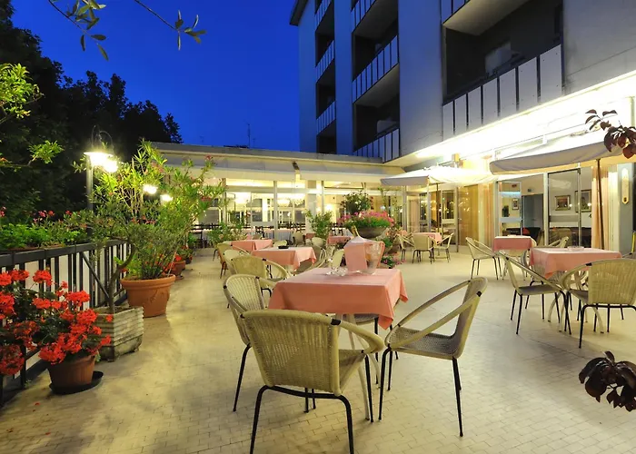 Hotel Miramare Et De La Ville